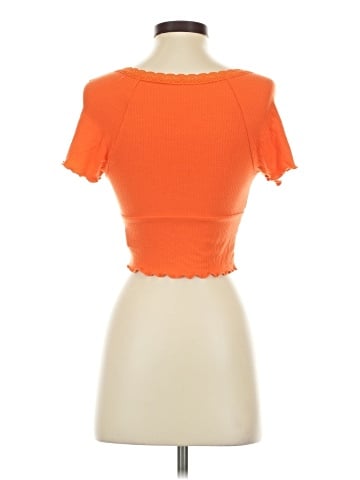 Shein Short Sleeve T-Shirt (view 2)