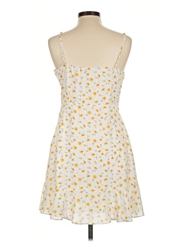 Le Lis Casual Dress (view 2)