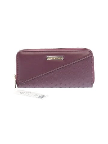 Adrienne Vittadini Wallet (view 1)