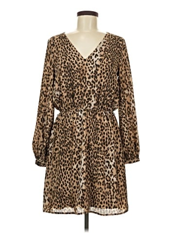 Express Outlet Casual Dress (view 1)