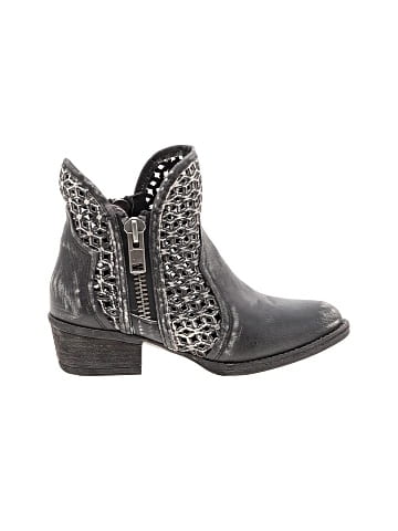 Circle G Ankle Boots (view 1)
