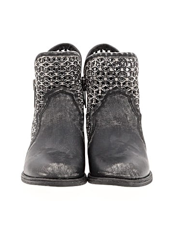 Circle G Ankle Boots (view 2)