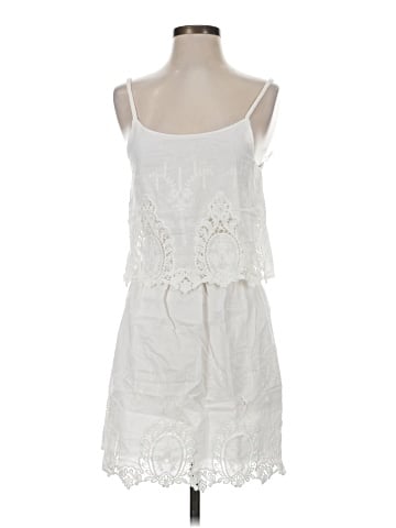 Romeo & Juliet Couture Casual Dress (view 1)