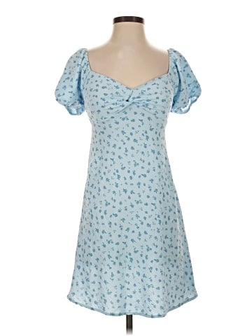 No Boundaries Casual Dress (view 1)