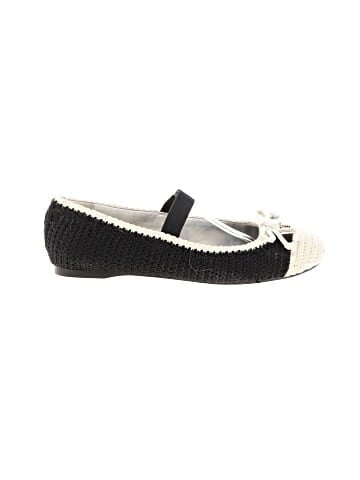 Guess Flats (view 1)
