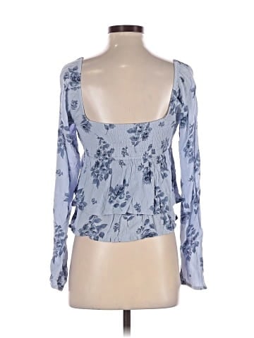 Hollister 3/4 Sleeve Blouse (view 2)