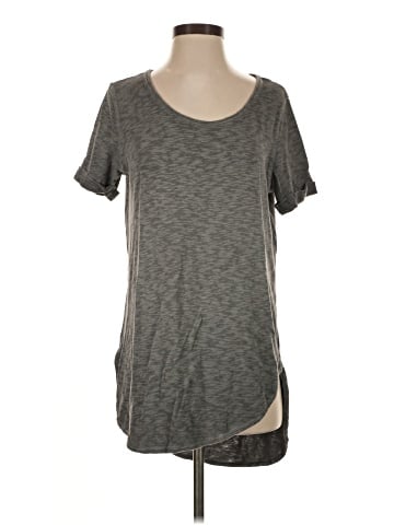 Lucy & Laurel Short Sleeve T-Shirt (view 1)