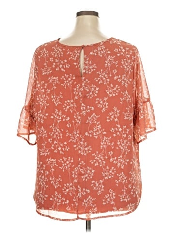 Ava & Viv Short Sleeve Blouse (view 2)