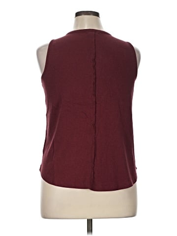 Maurices Sleeveless T-Shirt (view 2)