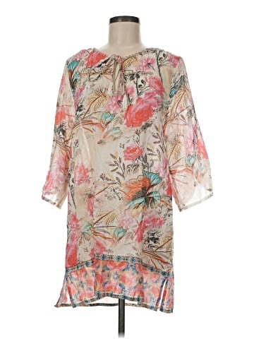Tolani 3/4 Sleeve Blouse (view 1)