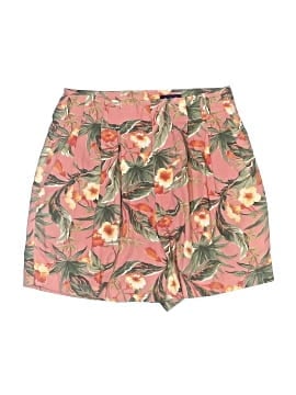 Gap Shorts (view 1)