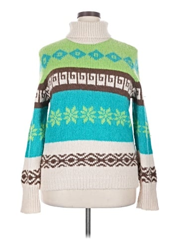 Old Navy Pullover Sweater (view 1)