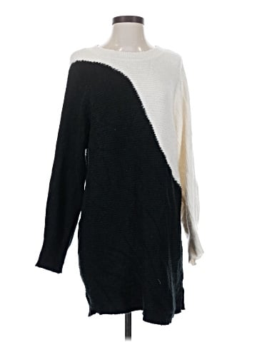Blu Pepper Casual Dress (view 1)