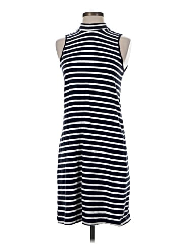 Amour Vert Casual Dress (view 1)