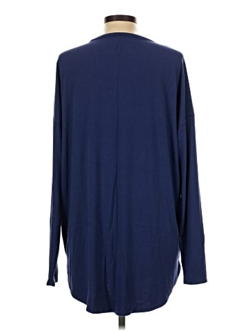 LUXE Long Sleeve T-Shirt (view 2)