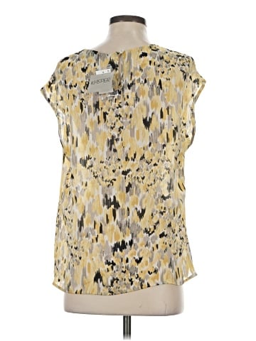Kasper Short Sleeve Blouse (view 2)
