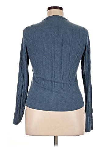 American Eagle Outfitters Long Sleeve Blouse (view 2)