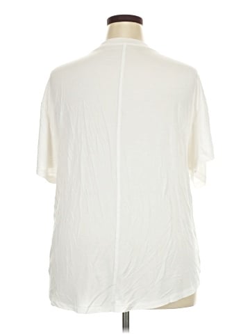 American Eagle Outfitters Short Sleeve T-Shirt (view 2)