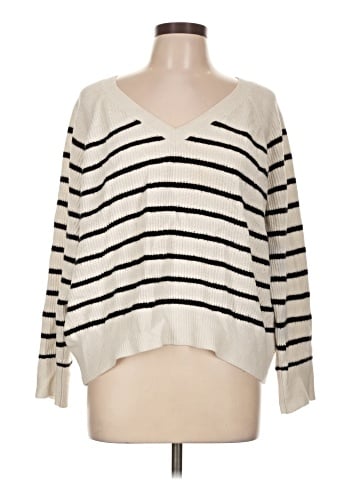 Old Navy Pullover Sweater (view 1)