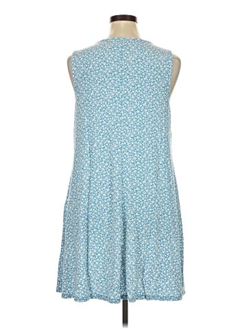 Old Navy Casual Dress (view 2)