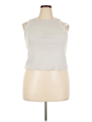 Old Navy Sleeveless T-Shirt (view 1)