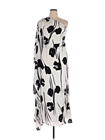 Max Mara Studio Casual Dress (view 1)