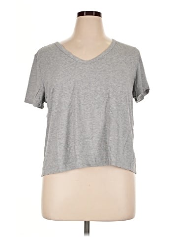 Gap Short Sleeve T-Shirt (view 1)