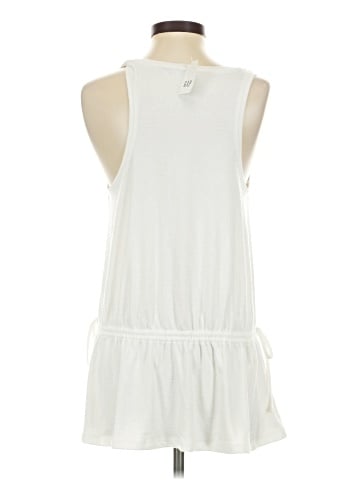 Gap Sleeveless Top (view 2)
