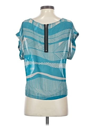 Xhilaration Short Sleeve Blouse (view 2)