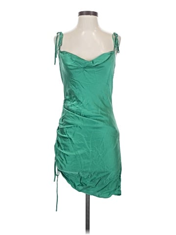 Cinq à Sept Cocktail Dress (view 1)