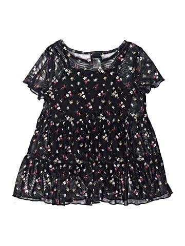 Chenault Girl Short Sleeve Top (view 2)