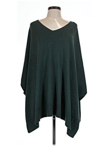 Soma Poncho (view 1)