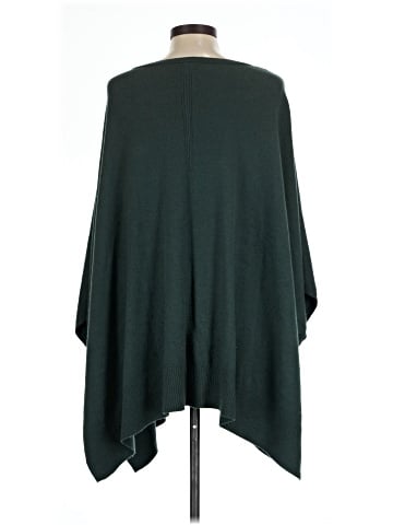 Soma Poncho (view 2)
