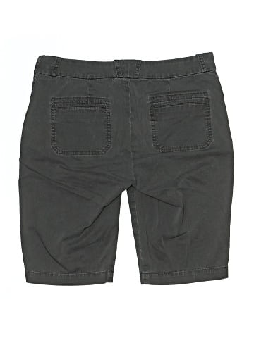 Vince. Cargo Shorts (view 2)