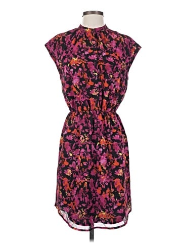Johnston & Murphy Casual Dress (view 1)