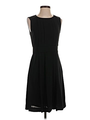Banana Republic Cocktail Dress (view 1)