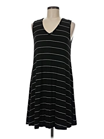Amour Vert Casual Dress (view 1)