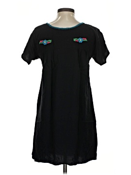 Izzy & Lola Casual Dress (view 2)