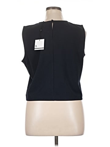 Jules & Leopold Sleeveless T-Shirt (view 2)
