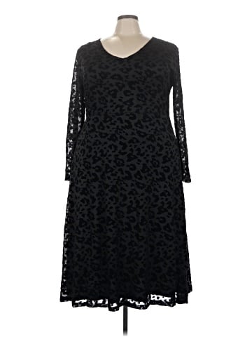 BLOOMCHIC Casual Dress (view 1)
