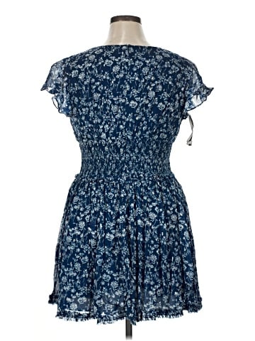 ML Monique Lhuillier Casual Dress (view 2)