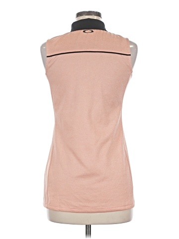 Oakley Sleeveless T-Shirt (view 2)
