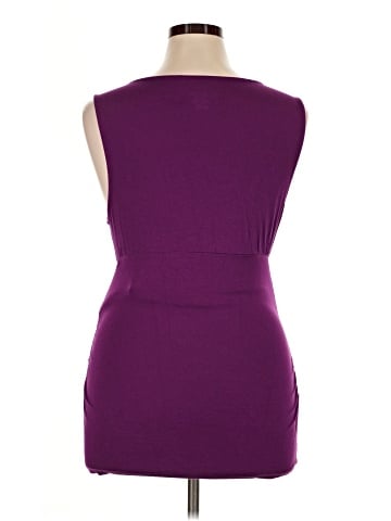 Liz Lange Maternity for Target Sleeveless Top (view 2)
