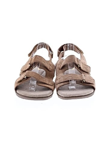 Cobbie Cuddlers Sandals (view 2)
