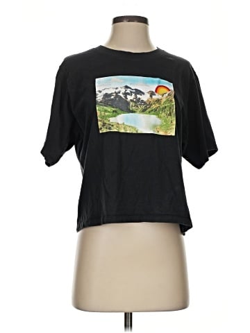 Levi's Short Sleeve T-Shirt (view 1)