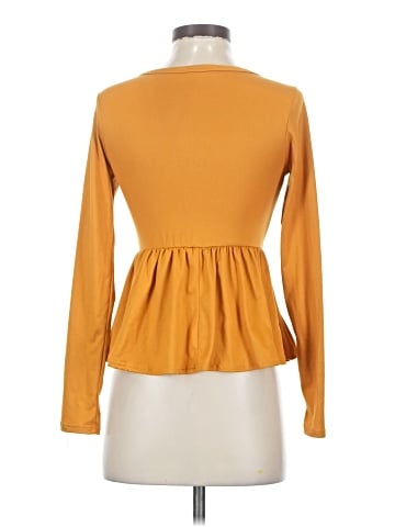 Olivia Rae Long Sleeve Top (view 2)
