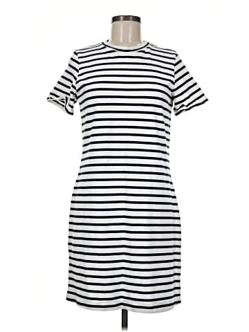 Amour Vert Casual Dress (view 1)