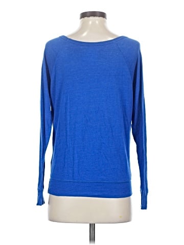 Hollister 3/4 Sleeve T-Shirt (view 2)