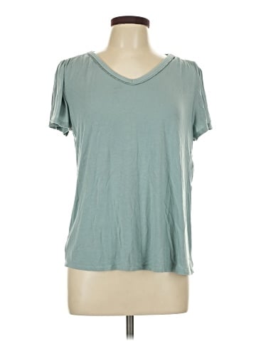 Maurices Short Sleeve T-Shirt (view 1)