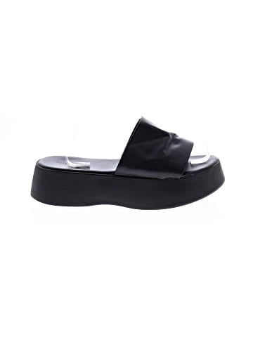 Forever 21 Sandals (view 1)